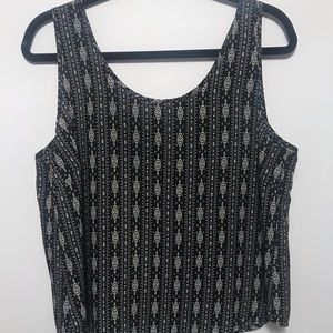 Black and white Aztec print top